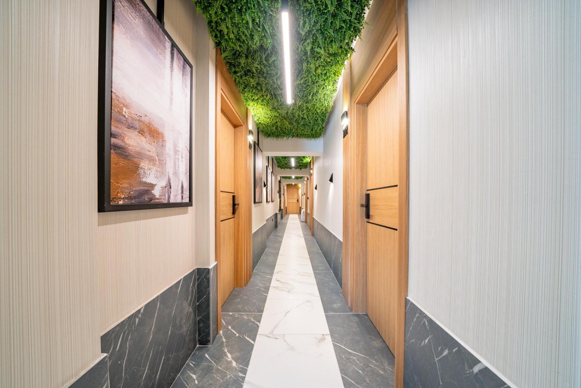 Hotel Millennium By Aycon بودفا المظهر الخارجي الصورة