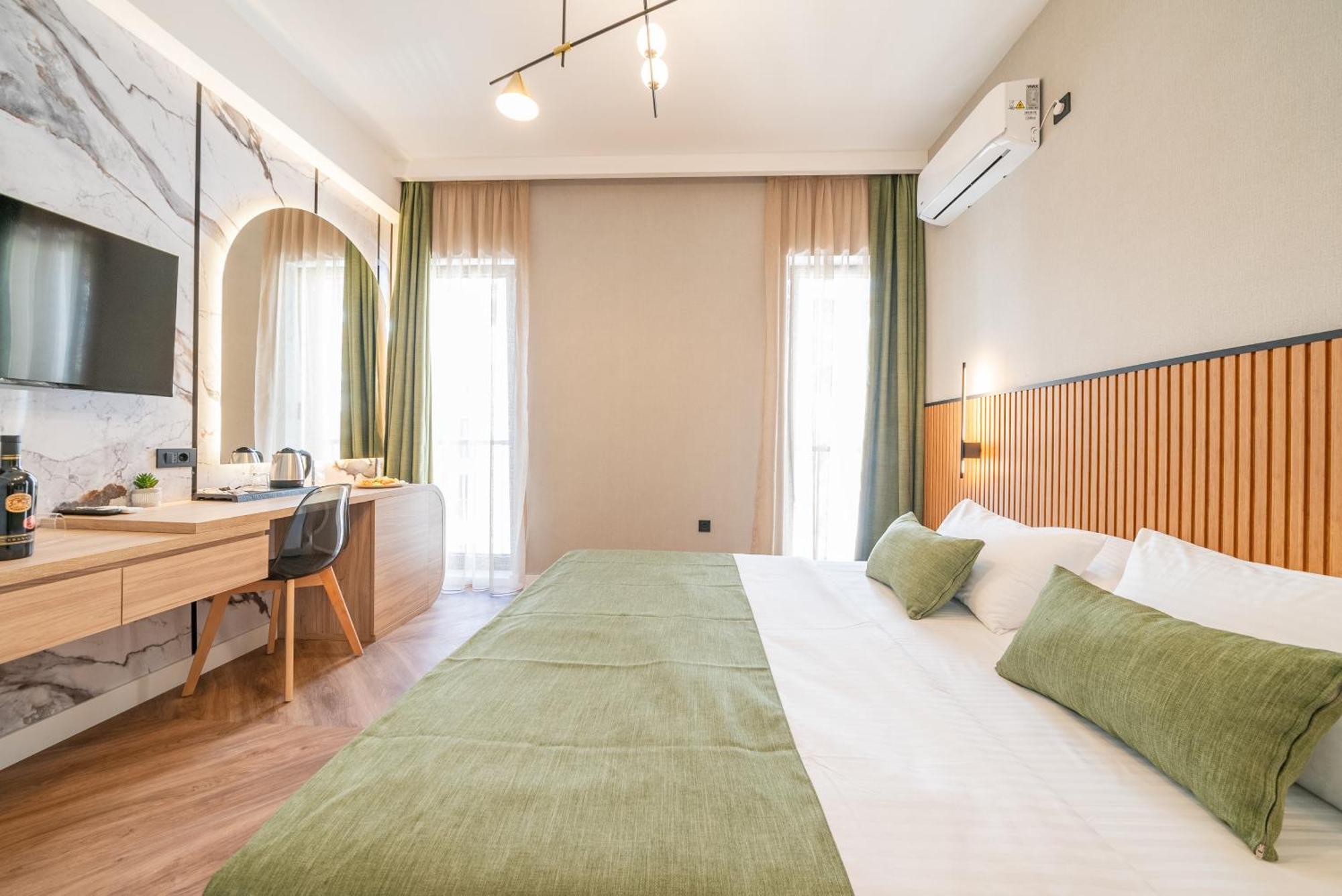 Hotel Millennium By Aycon بودفا المظهر الخارجي الصورة